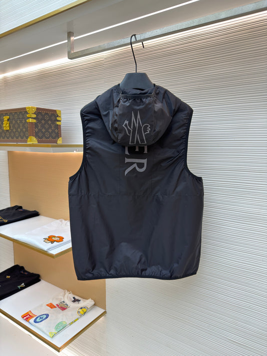 Graphic Gilet
