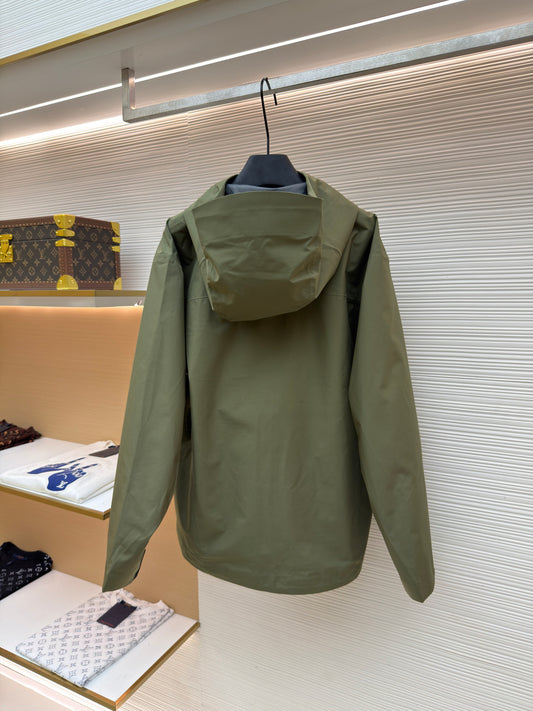 Beta LT Windbreaker Jacket