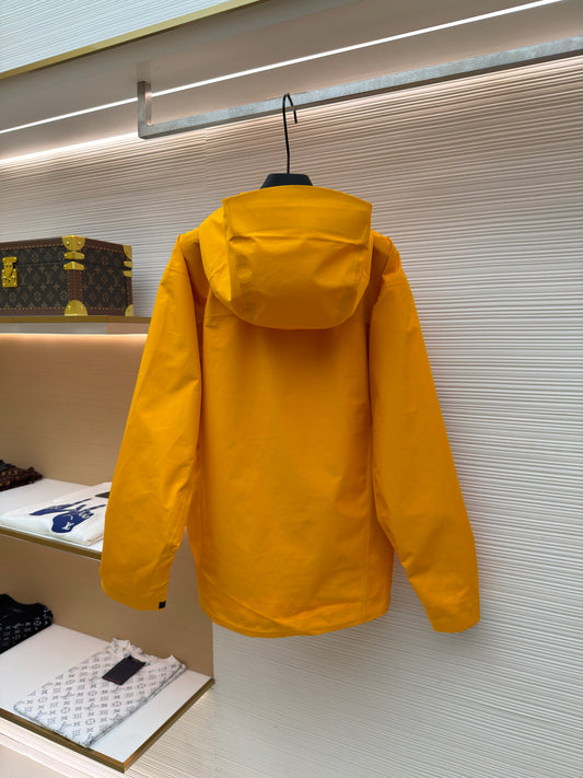 Beta LT Windbreaker Jacket