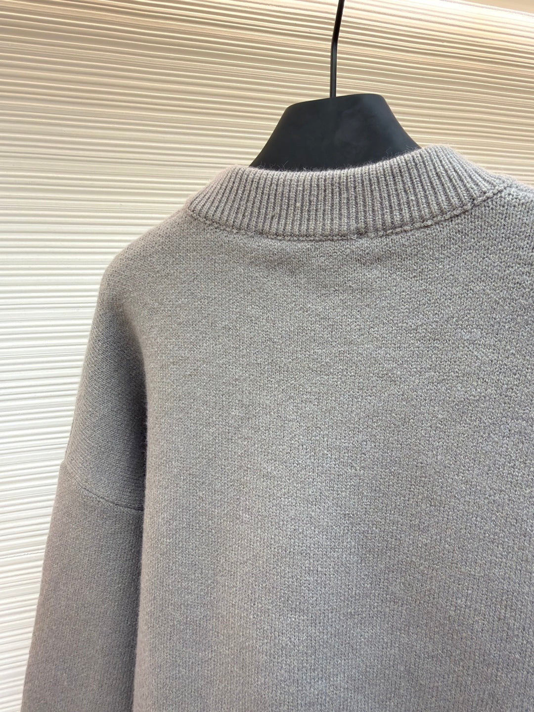 de Cœur Crewneck Sweater