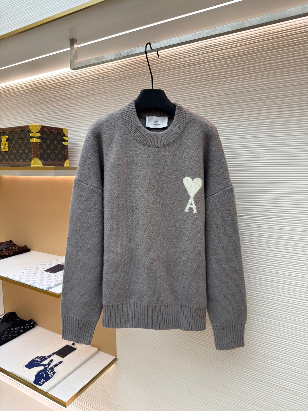 de Cœur Crewneck Sweater