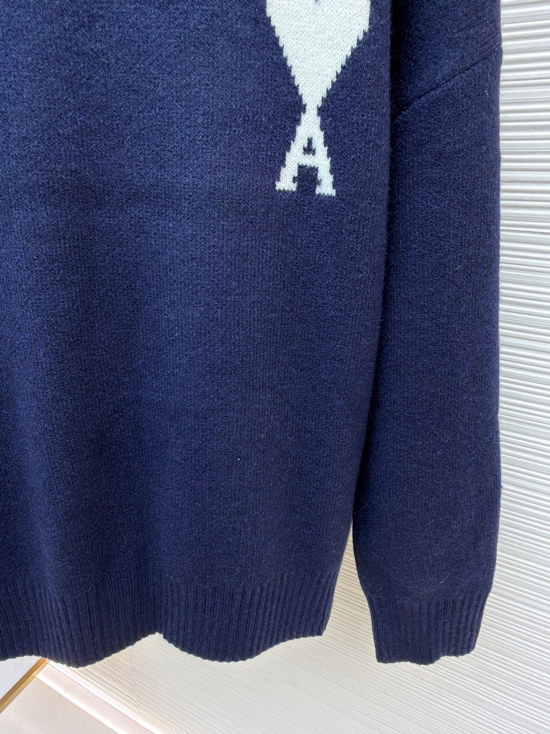 de Cœur Crewneck Sweater