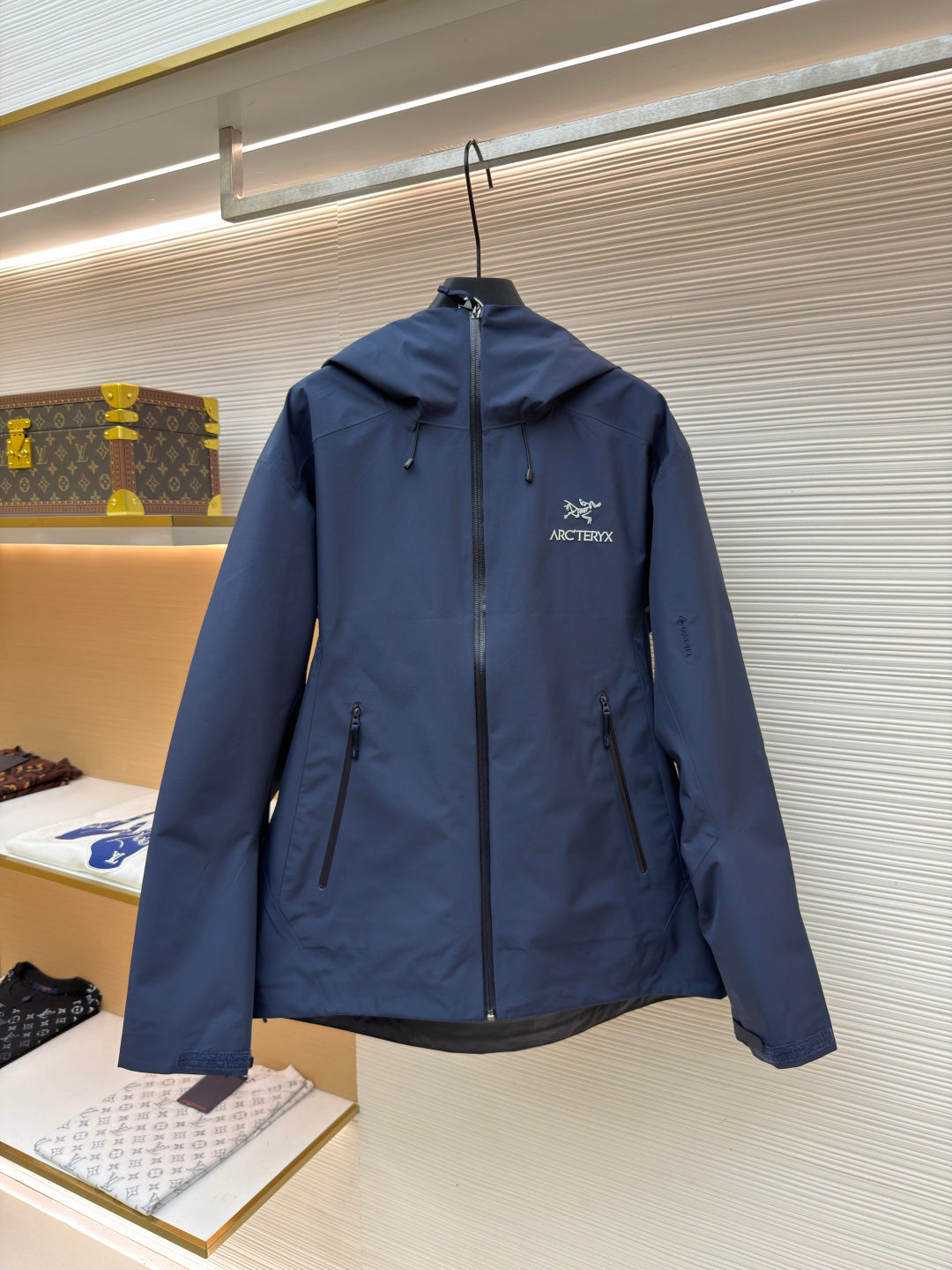 Beta LT Windbreaker Jacket