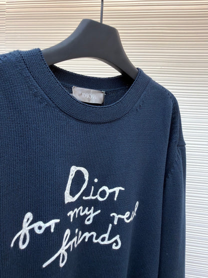 Embroidered Longsleeve T-Shirt