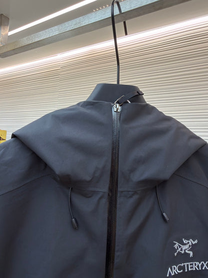 Beta LT Windbreaker Jacket