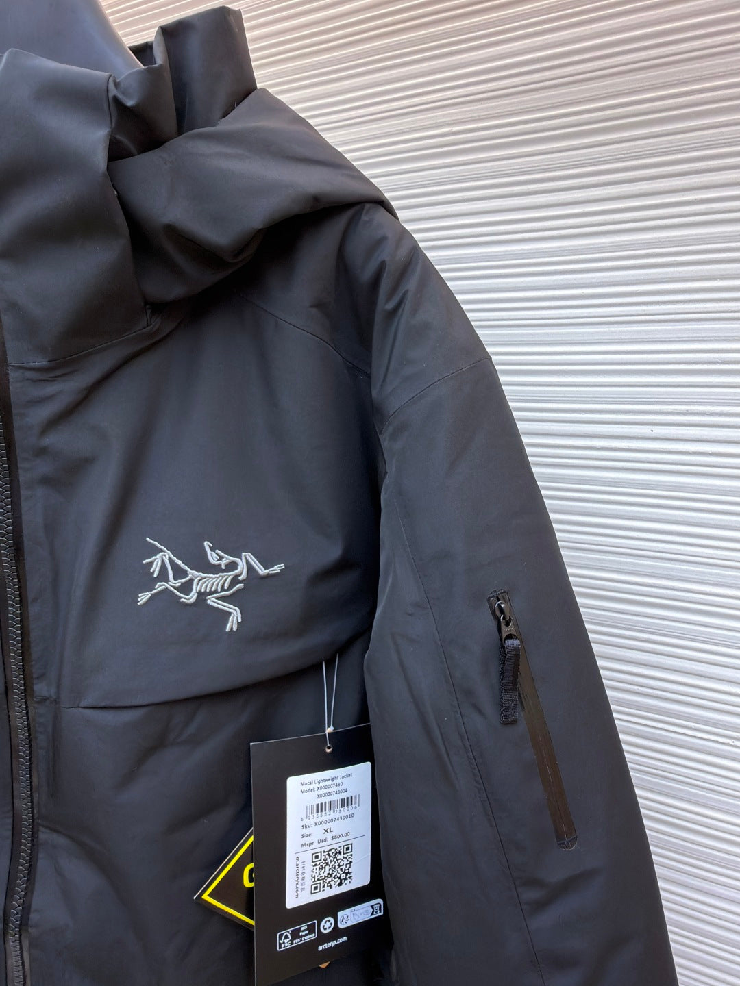 Hooded Down Jacket