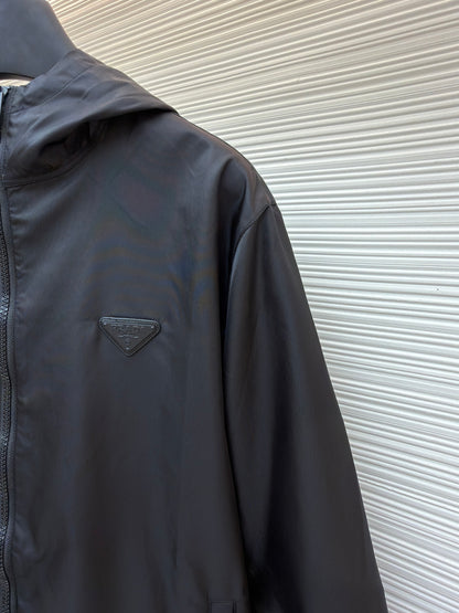 Triangle Logo Re-Nylon Hooded Jacket