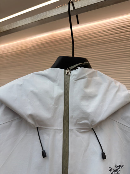 Beta LT Windbreaker Jacket