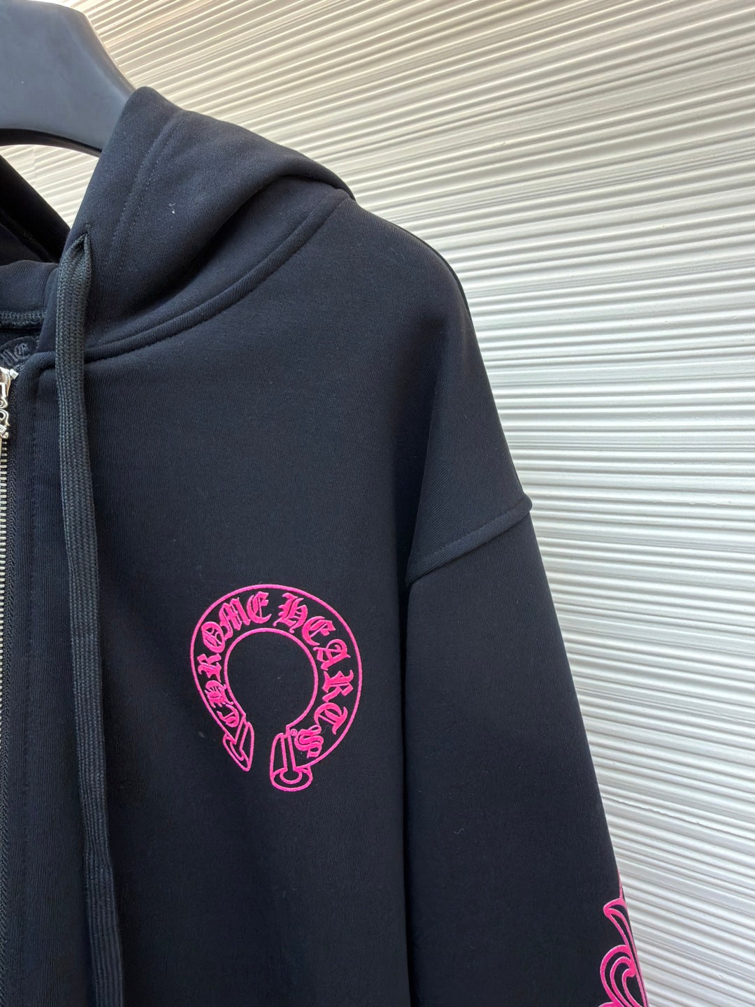 Horseshoe Zip Jacket