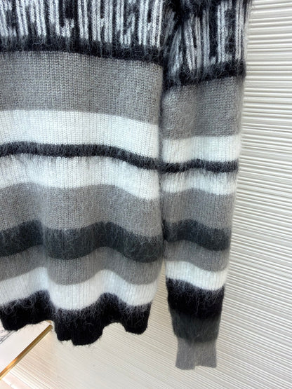 Logo Crewneck Sweater