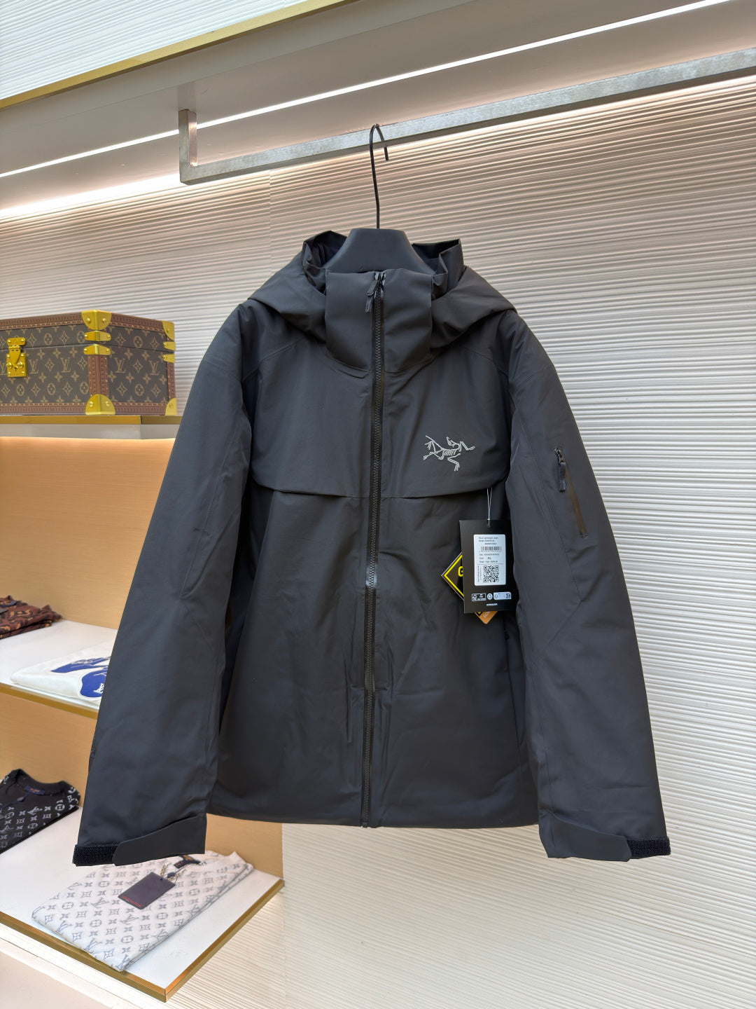 Hooded Down Jacket