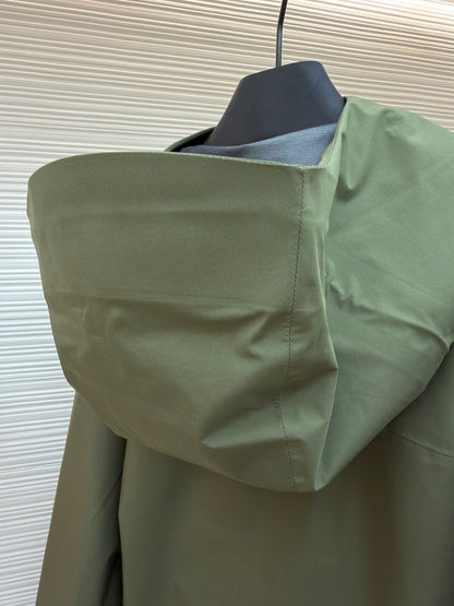 Beta LT Windbreaker Jacket