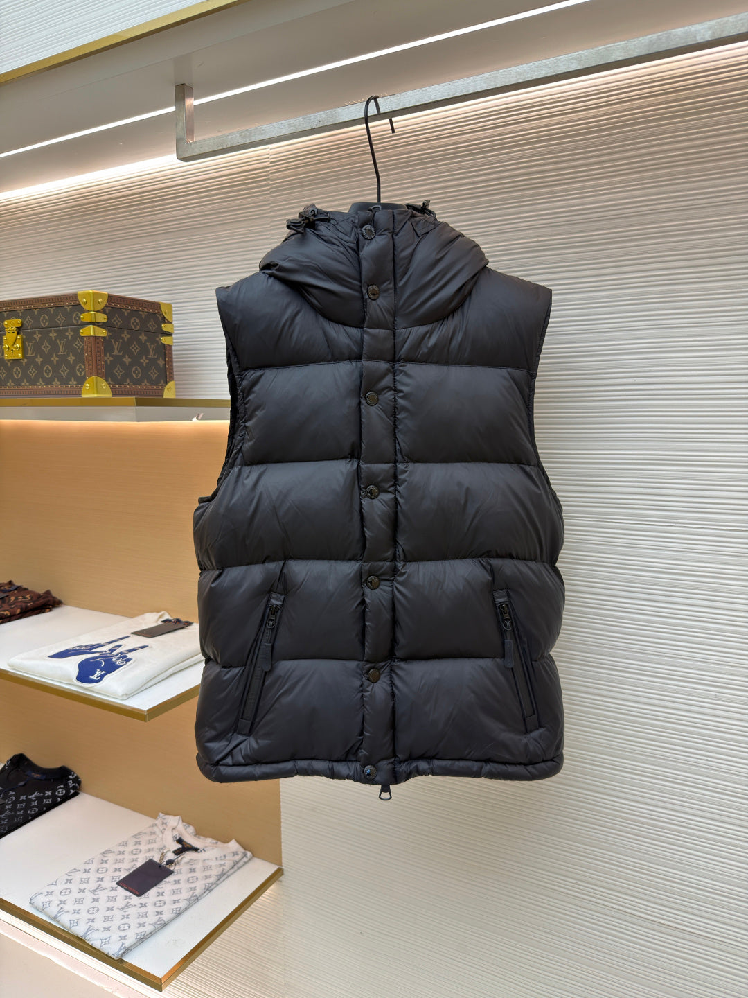 Hooded Down Jacket