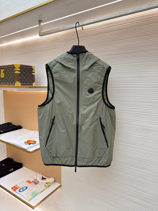 Graphic Gilet