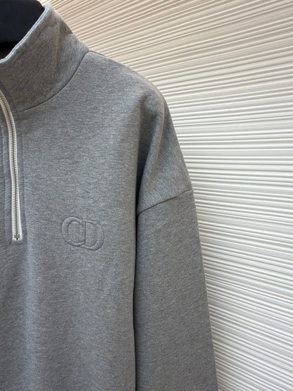 Embroidered Crewneck Sweatshirt