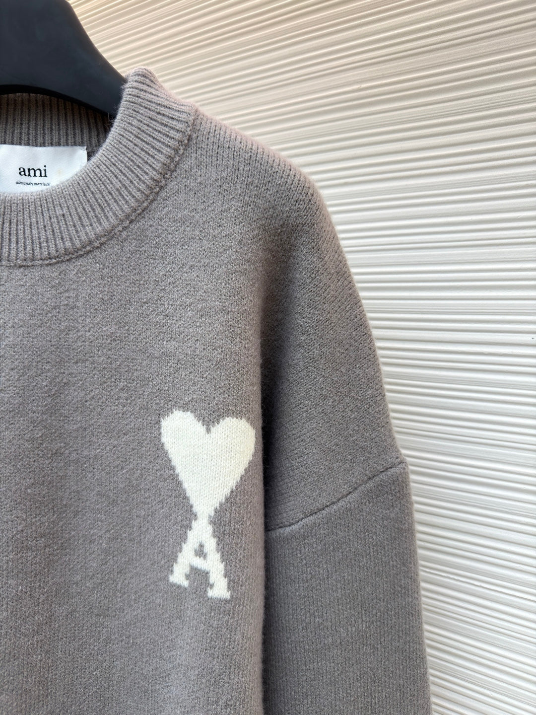 de Cœur Crewneck Sweater