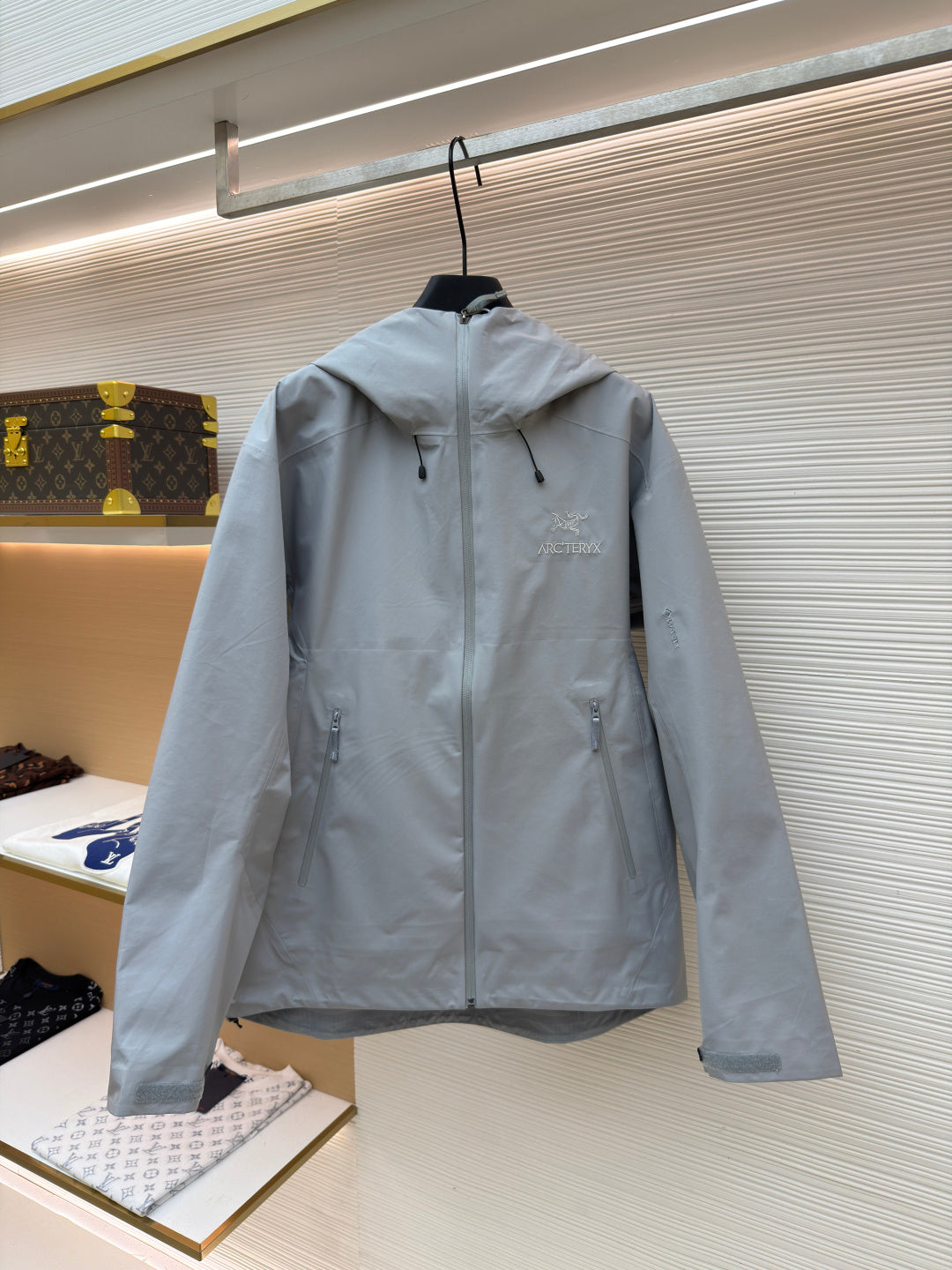 Beta LT Windbreaker Jacket