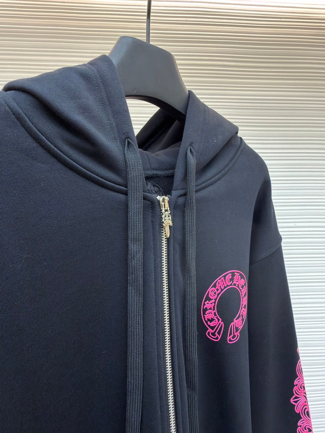 Horseshoe Zip Jacket