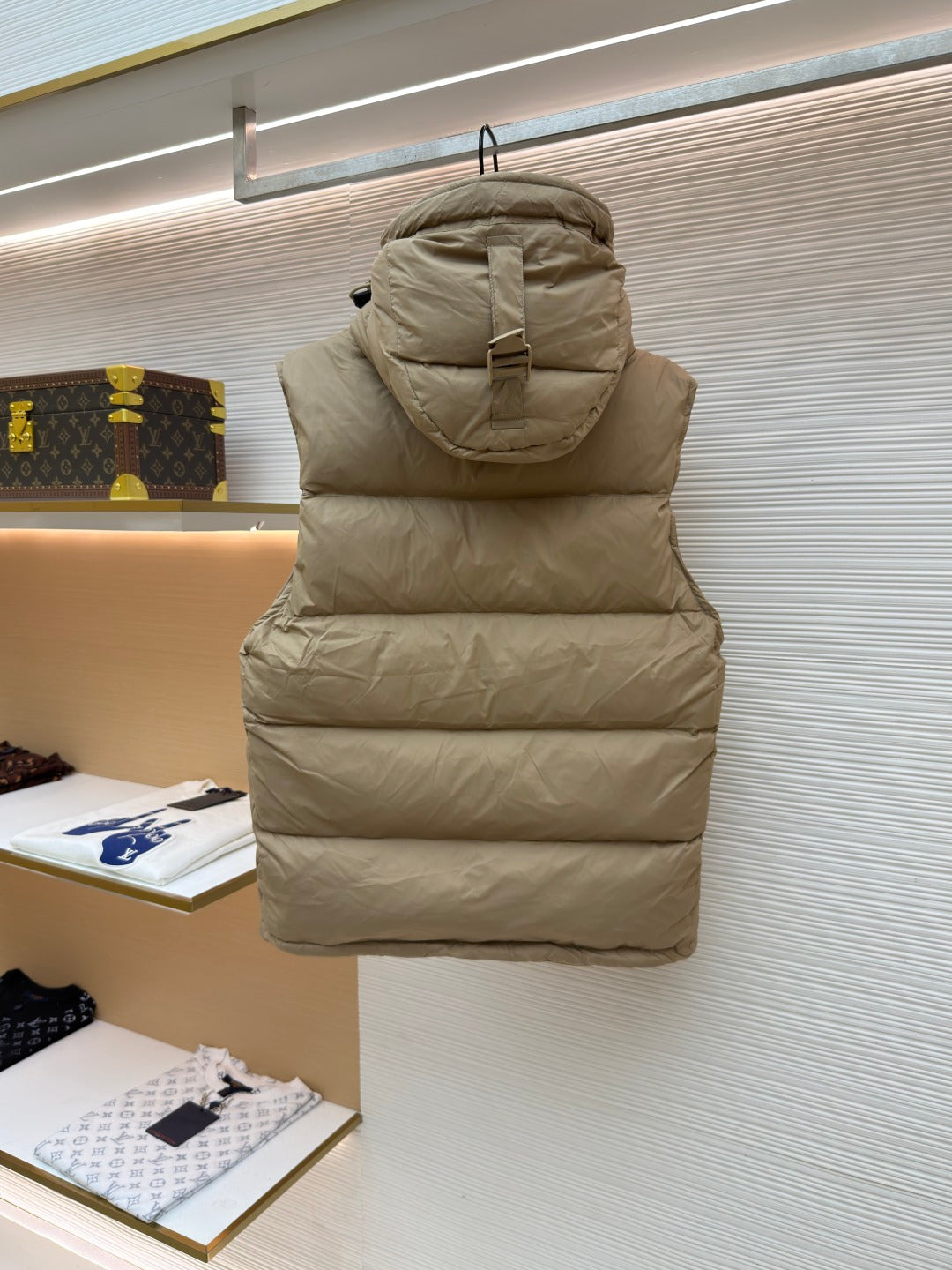 Hooded Down Jacket