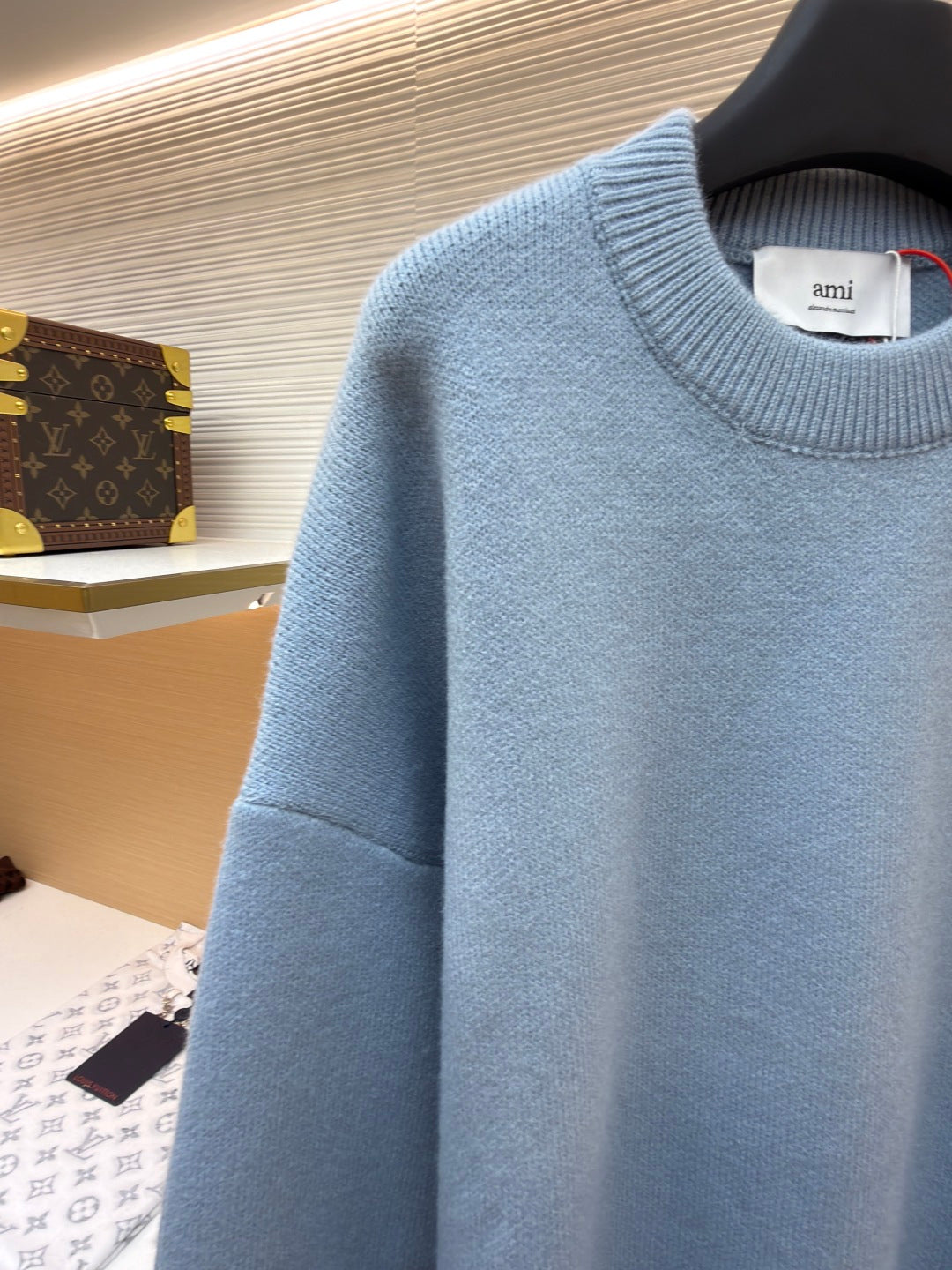 de Cœur Crewneck Sweater