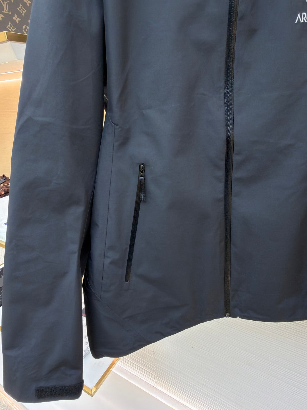 Beta LT Windbreaker Jacket