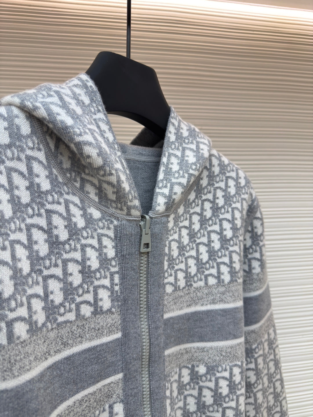 Cashmere Zip Jacket