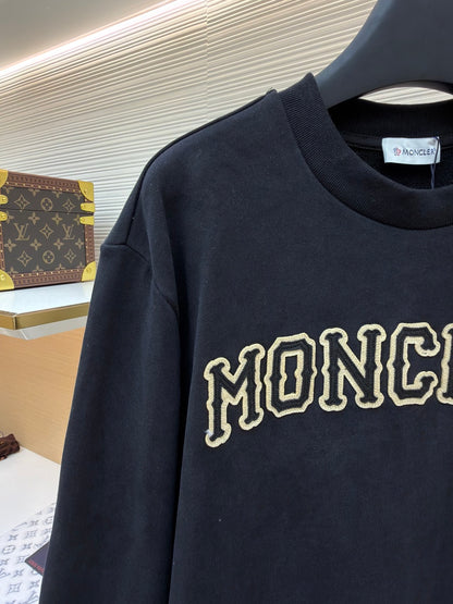 Logo Patch Crewneck Sweatshirt