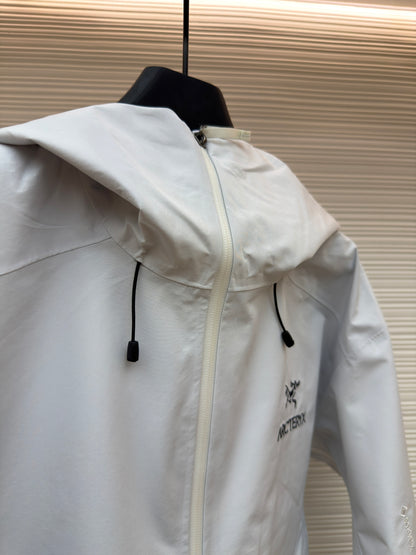 Beta LT Windbreaker Jacket