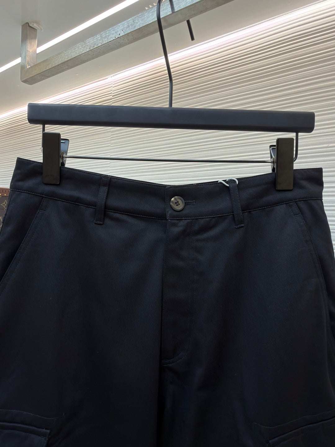 Gabardine Cargo Shorts