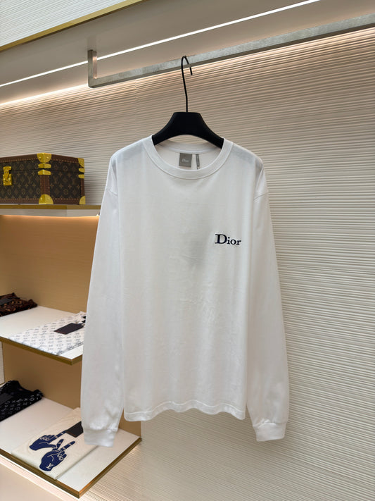 Embroidered Longsleeve T-Shirt