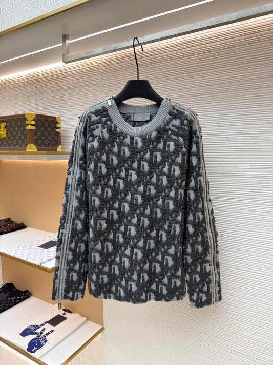 Oblique Zip Cardigan