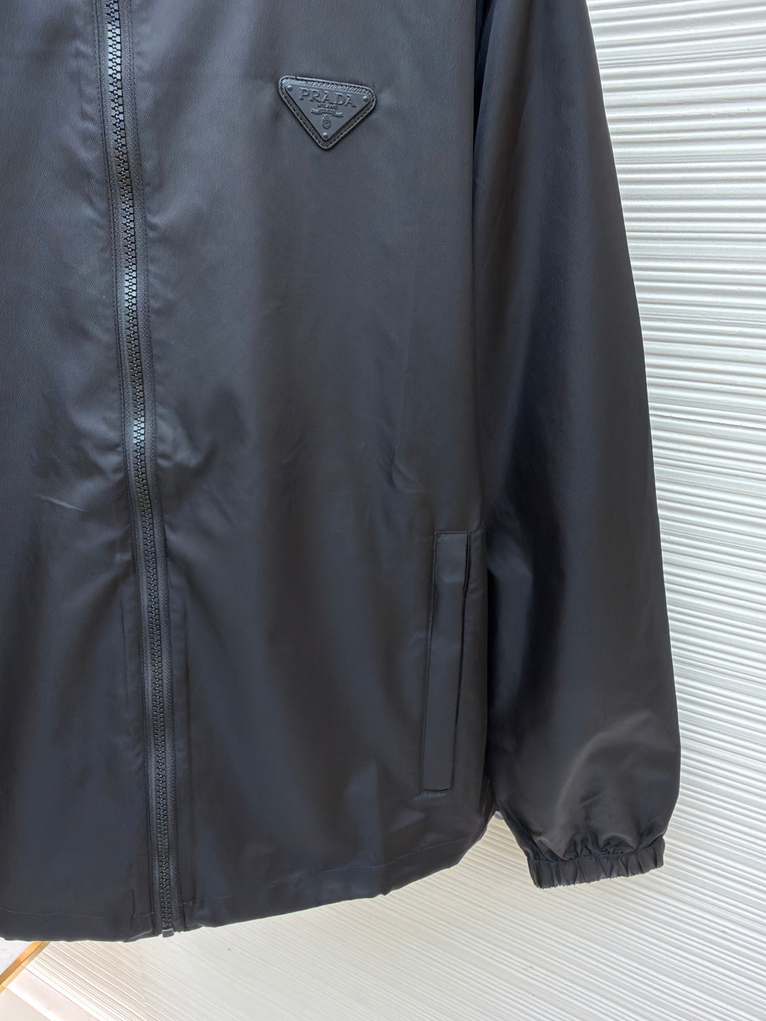 Triangle Logo Re-Nylon Hooded Jacket