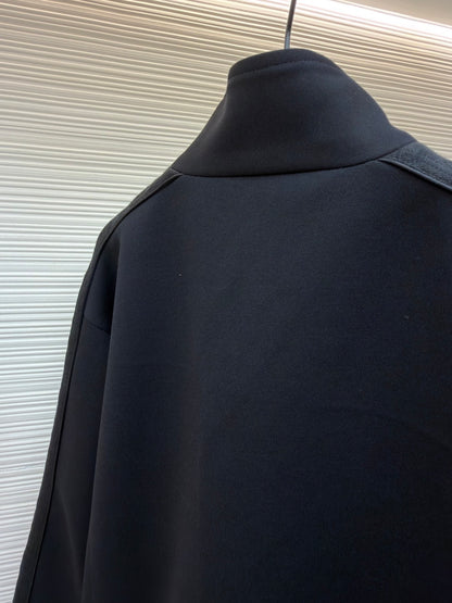 Oblique Zip Jacket