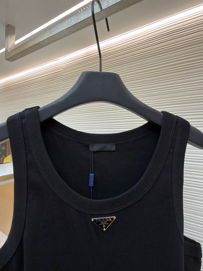Triangle Logo Gilet