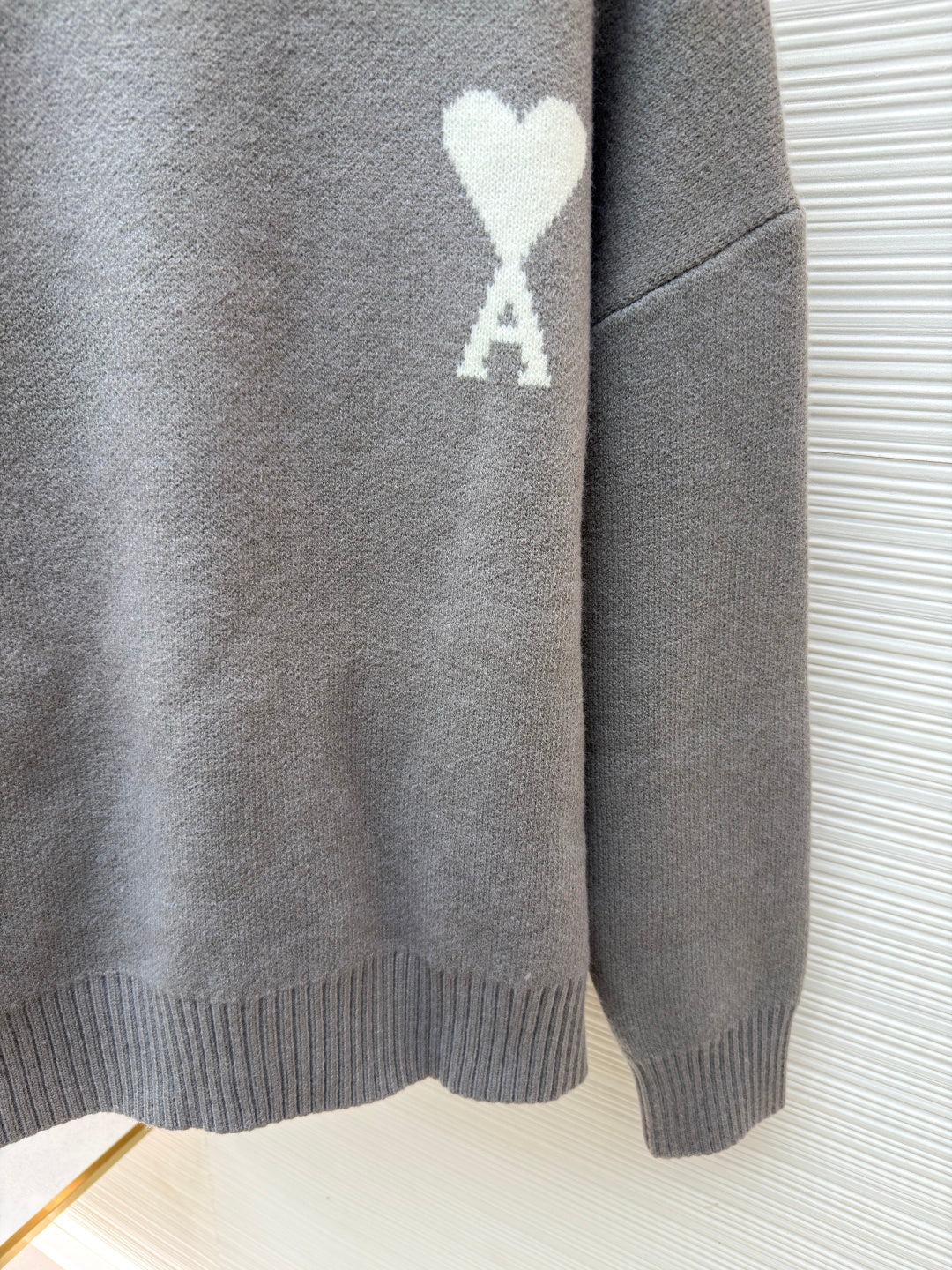 de Cœur Crewneck Sweater