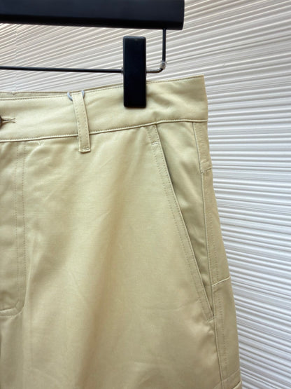 Gabardine Cargo Shorts