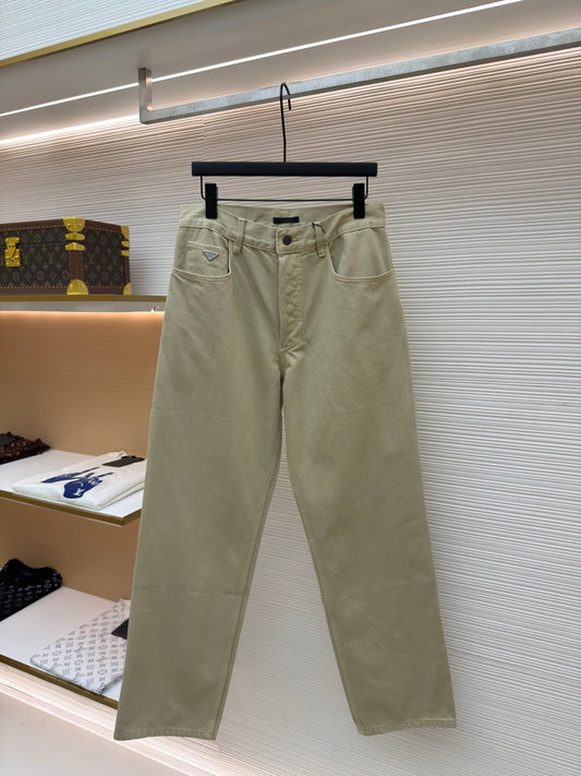 Triangle Logo Jeans