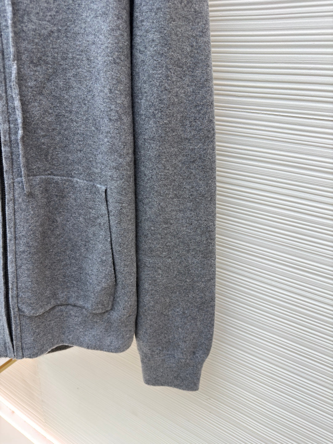 Embroidered Knit Cardigan