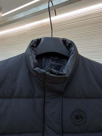 Disc Badge Down Gilet