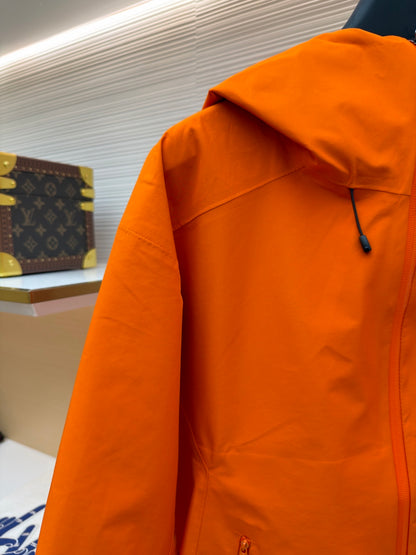 Beta LT Windbreaker Jacket