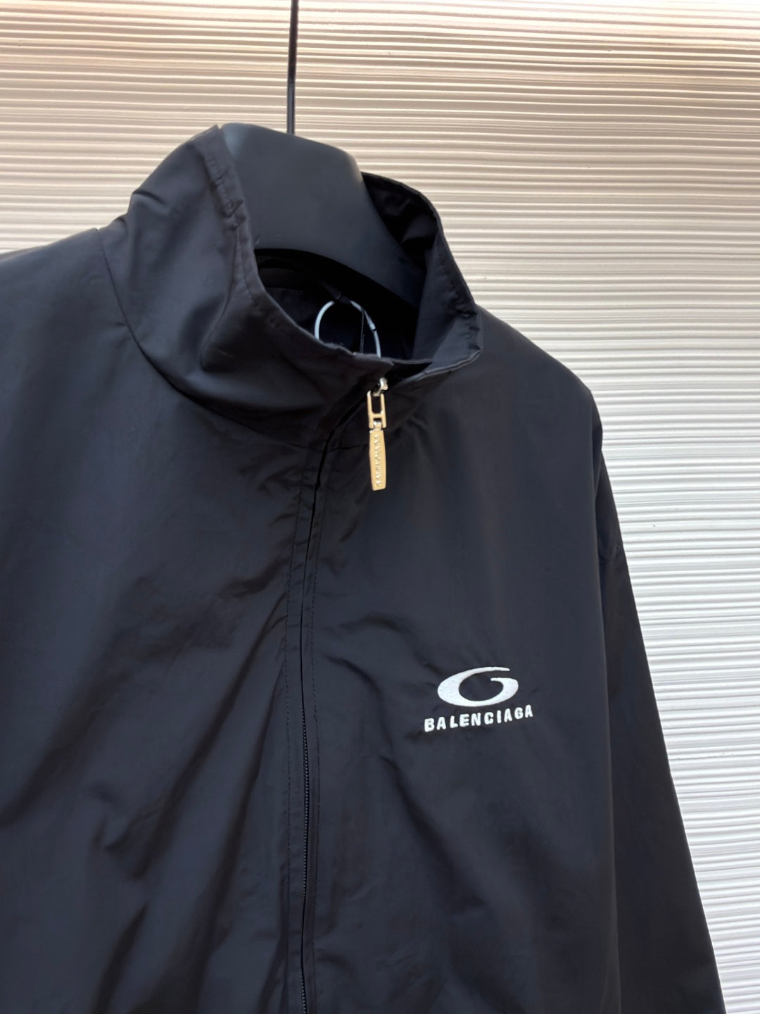 Logo Jacket