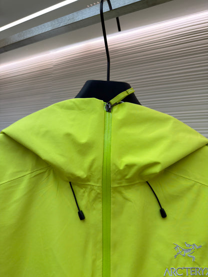 Beta LT Windbreaker Jacket