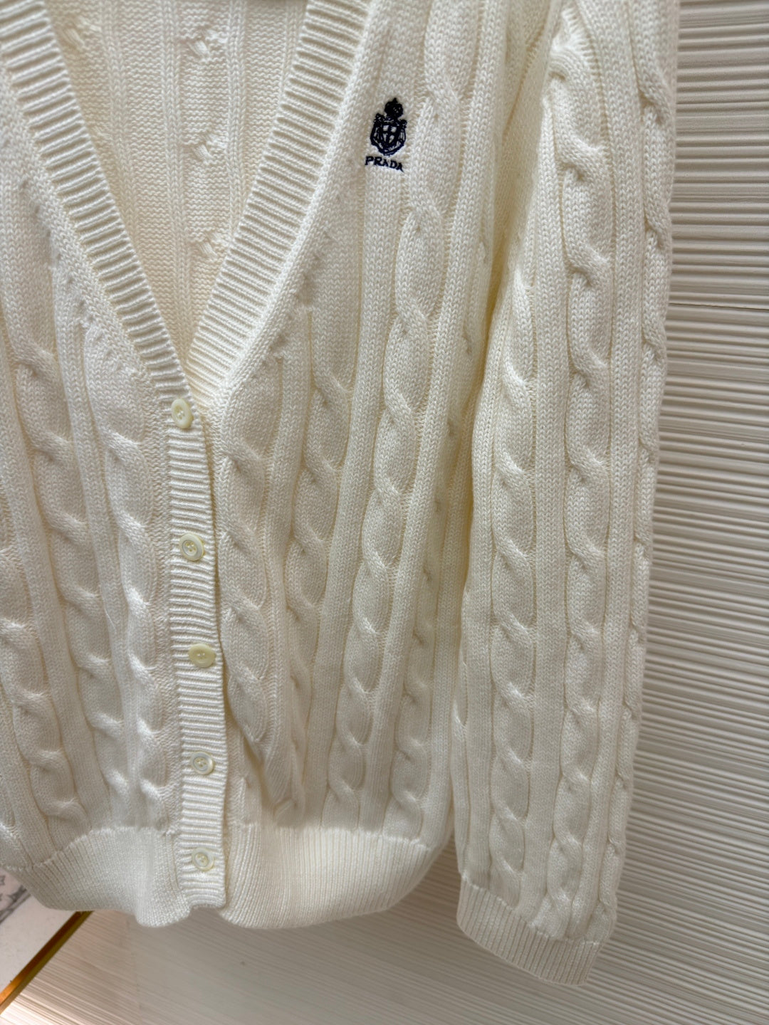 Embroidered Knit Cardigan