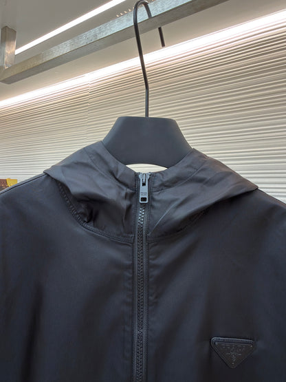 Triangle Logo Re-Nylon Hooded Jacket