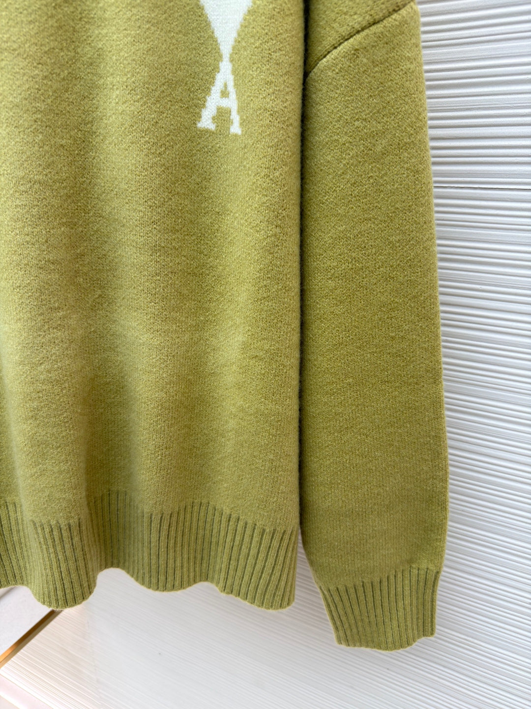 de Cœur Crewneck Sweater