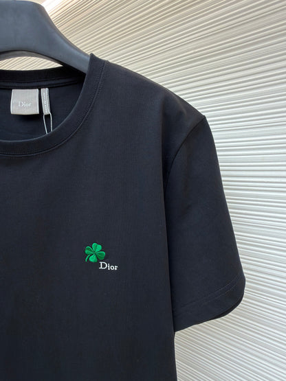 Clover Motif T-Shirt