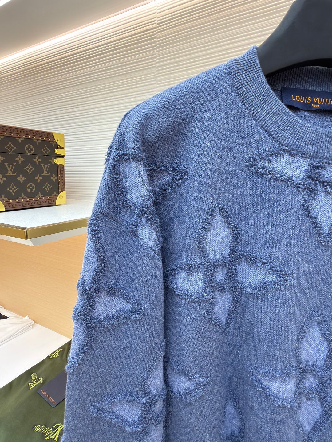 Flower Motif Crewneck Sweatshirt