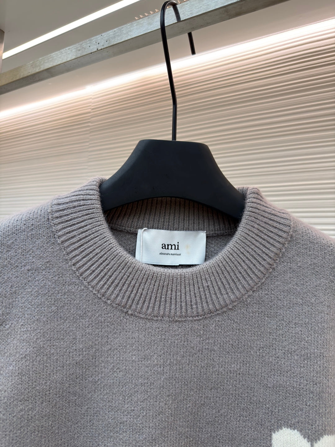 de Cœur Crewneck Sweater