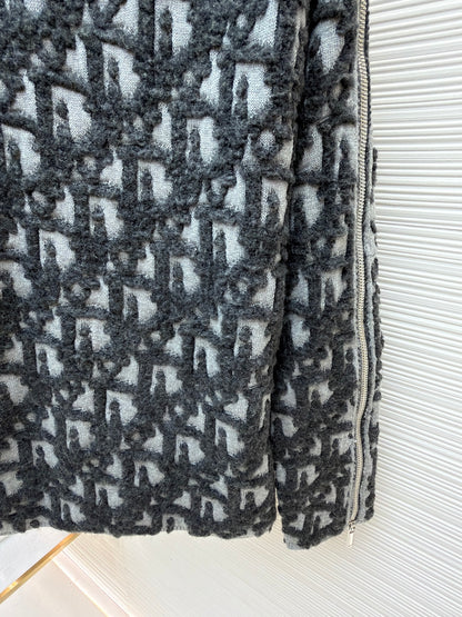 Oblique Zip Cardigan