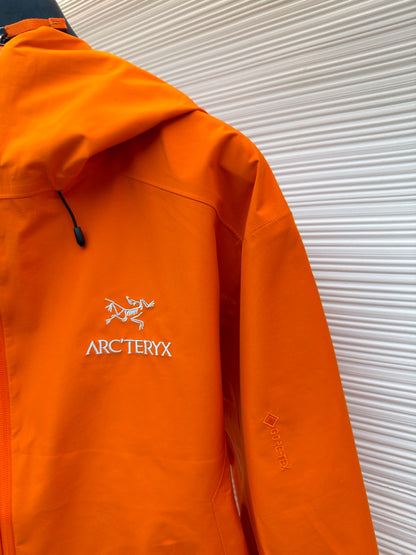 Beta LT Windbreaker Jacket